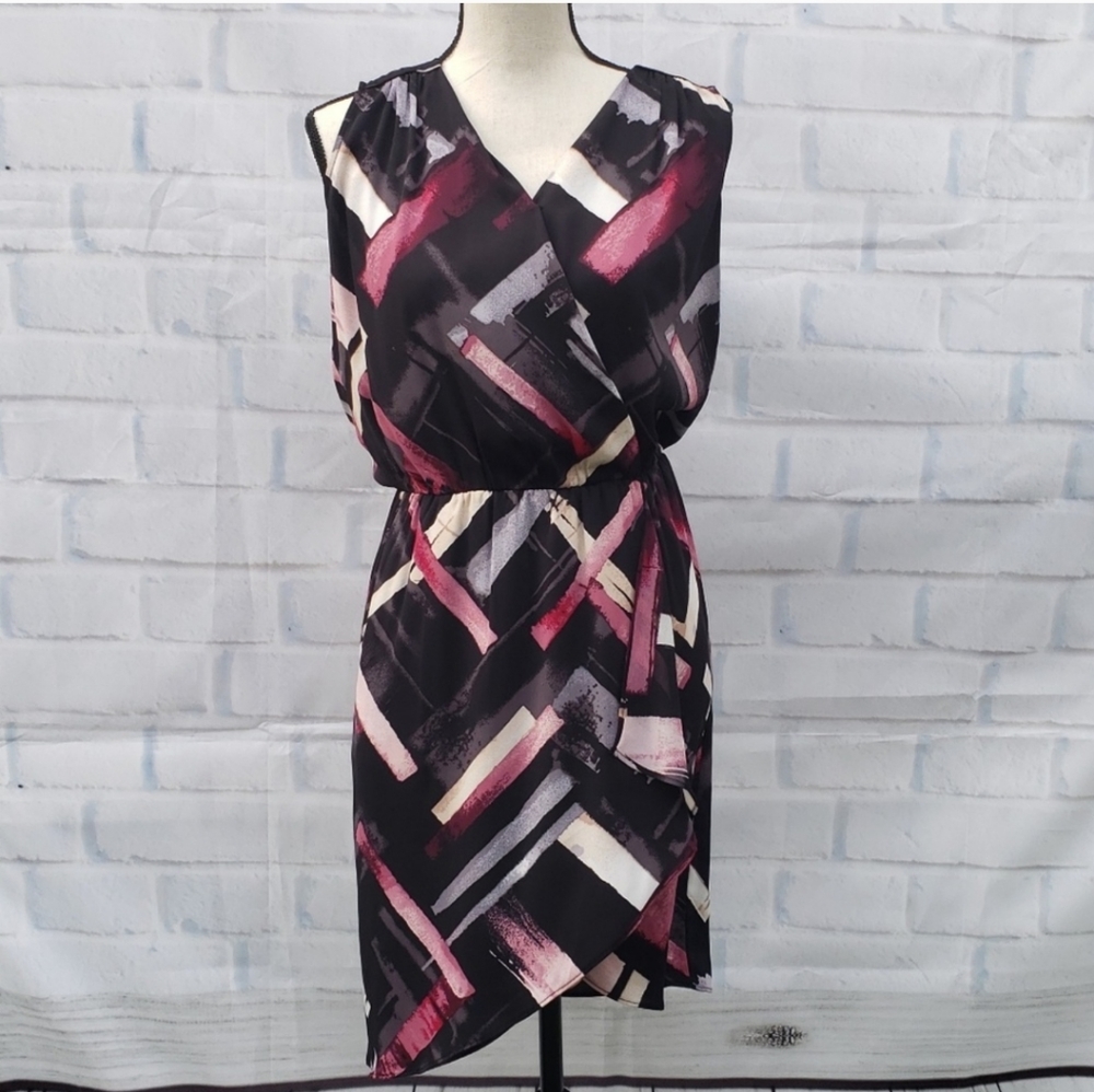 White House Black market sleeveless dress sz2